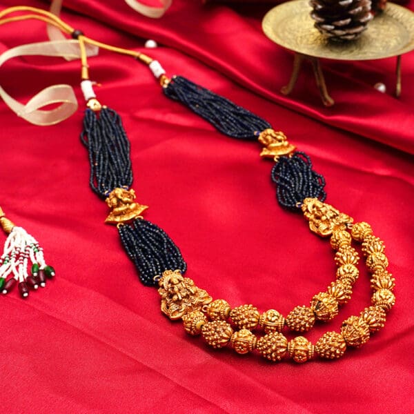 NECKLACE 22