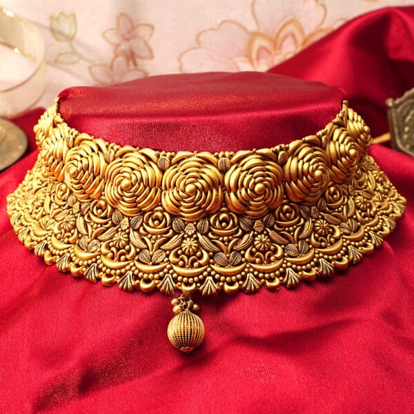 CHOKER 22