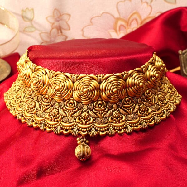 CHOKER 22