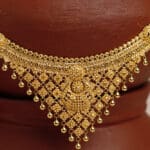 NECKLACE 22