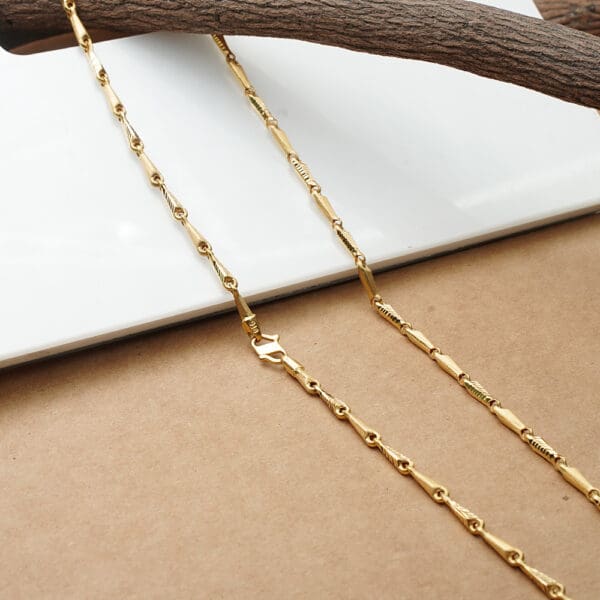 CHAIN 22