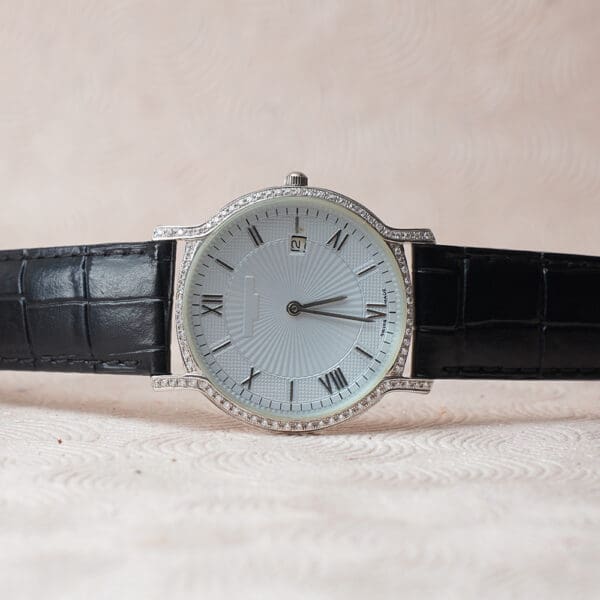 D TIMEPIECE 18