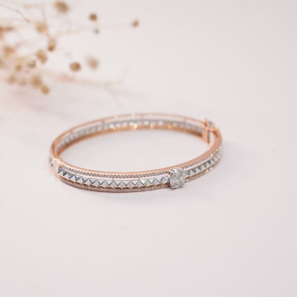 D BRACELET  LADIES 14
