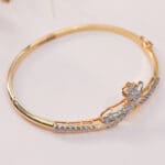 18Kt Yellow Gold Diamond Paisley Bracelet DBL/302