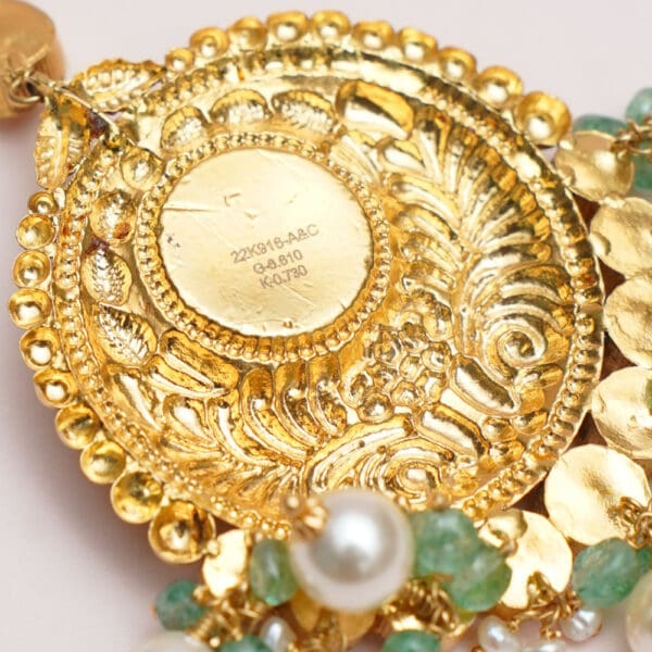 22Kt Yellow Gold Mang Tika TK22/88