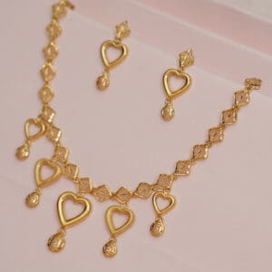 22Kt Yellow Gold Heart Necklace with Earrings ST22/1290