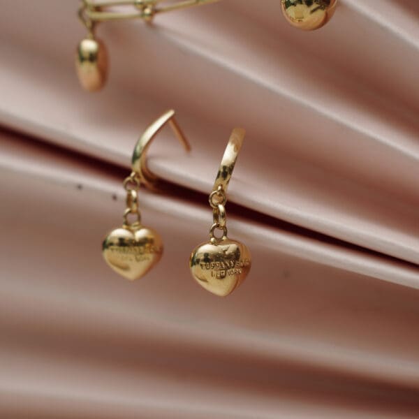 18 Kt Gold Necklace With Earrings CS18/84