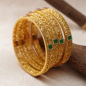 22Kt Gold Antique Pair Of 2 Churi / Bangles CH22/349
