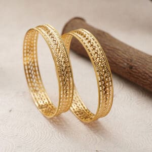 22Kt Yellow Gold Pair of Bangles / Kara CH22/346