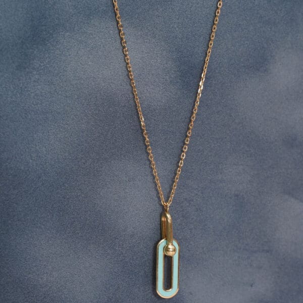 CHAIN 18