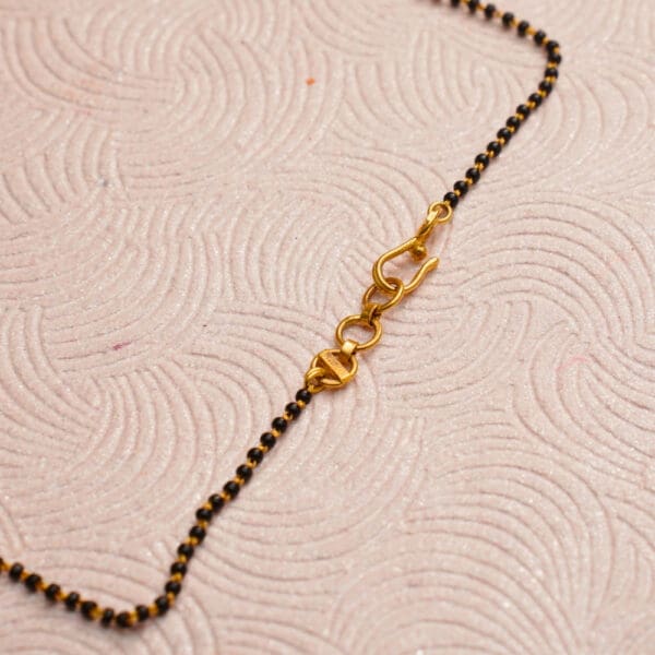 18Kt Yellow Gold Mangalsutra MS18/100