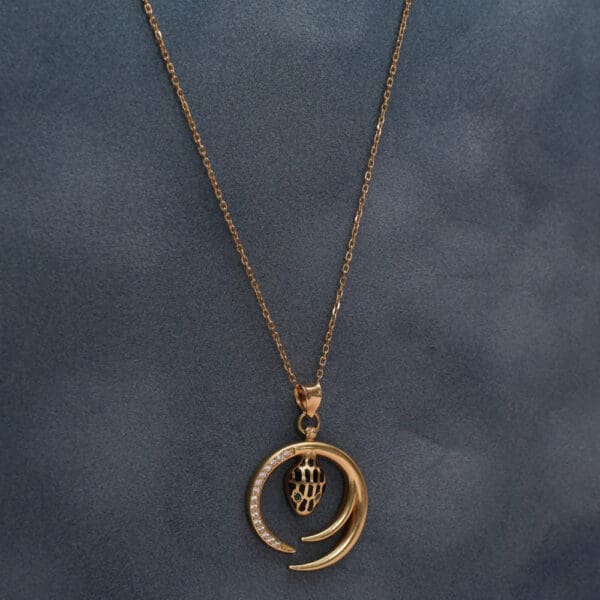 18Kt Yellow Gold Snake pendant With Chain CN18/1754