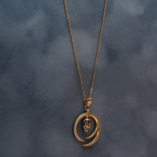 18Kt Yellow Gold Snake pendant With Chain CN18/1754