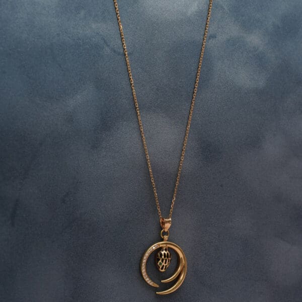 18Kt Yellow Gold Snake pendant With Chain CN18/1754