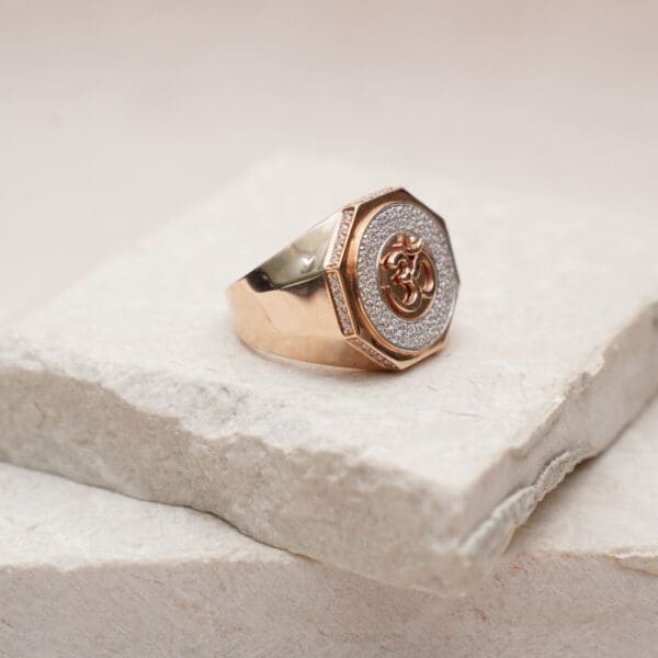 18kt Rose Gold Men's OM Ring RG18/320