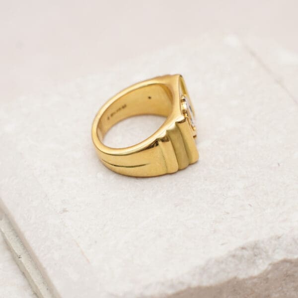 22Kt Yellow Gold Men's Ring RG22/103