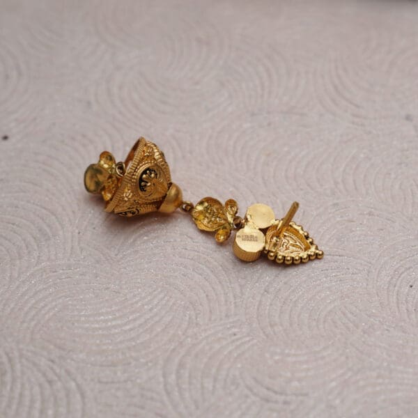 22Kt Yellwo Gold Antique Earrings ER22/1424
