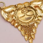 18Kt Yellow Gold Pendant for Mangalsutra PD18/46 18Kt Yellow Gold Pendant for Mangalsutra PD18/46