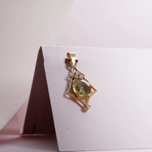 18Kt Gold Yellow Pendant LC18/312 18Kt Gold Yellow Pendant LC18/312