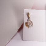 18 Kt Yellow Gold with Diamond Pendant LC18/333 18 Kt Yellow Gold with Diamond Pendant LC18/333