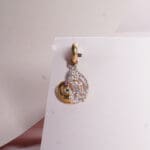 18 Kt Yellow Gold with Diamond Pendant LC18/333 18 Kt Yellow Gold with Diamond Pendant LC18/333