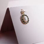 18Kt Gold Pearl Pendant For Her LC18/463 18Kt Gold Pearl Pendant For Her LC18/463