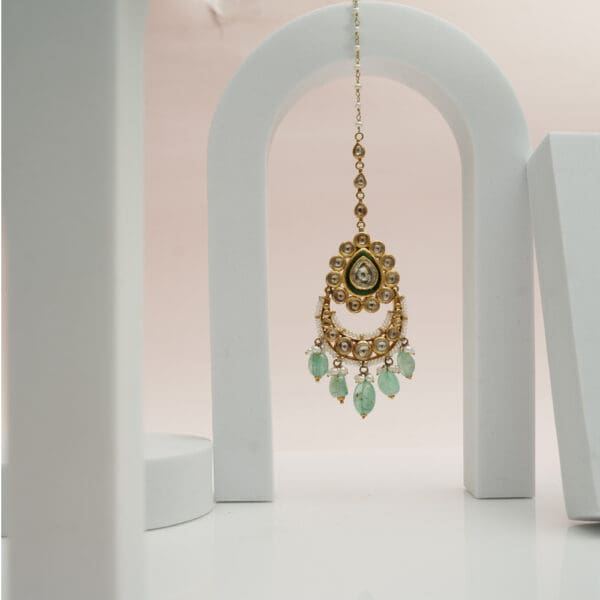 Polki Kundan 18Kt Gold Mang Tika PKT18/2