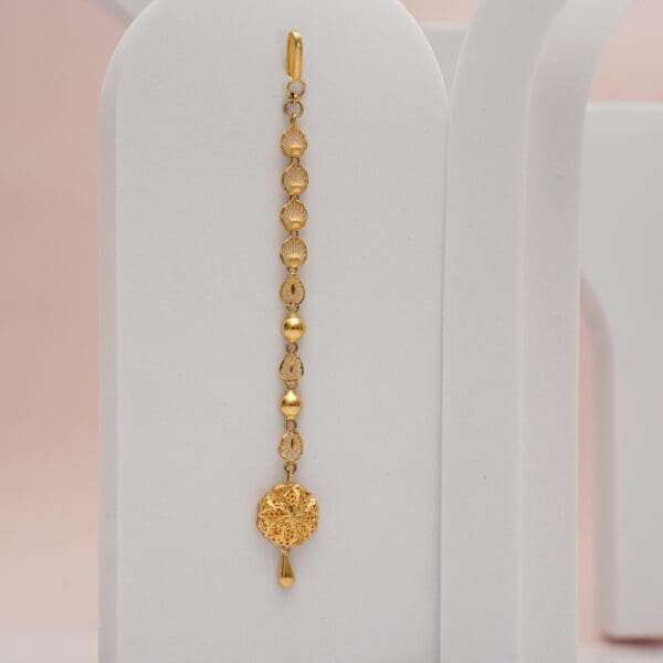22Kt Gold Yellow Maang Teeka TK22/9