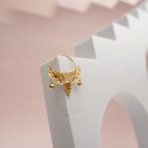 A classic 18Kt Gold Nath NT18/168