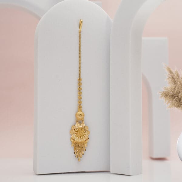 18Kt Yellow Gold Traditional Mang Tika TK18/74