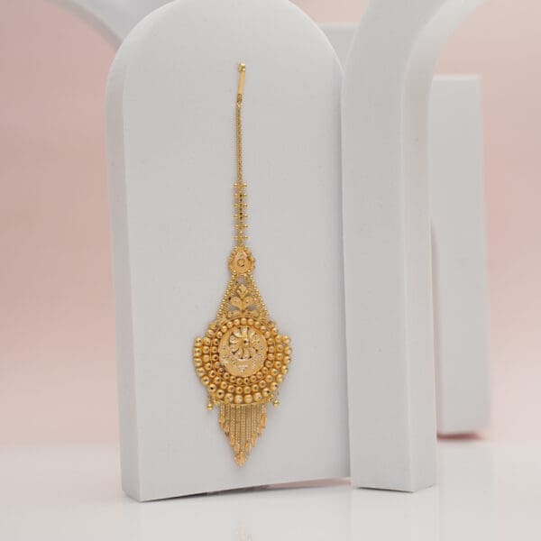 18Kt Yellow Gold Mang Tika TK18/75