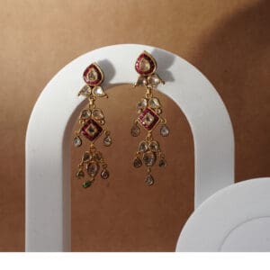 18Kt GOLD POLKI KUNDAN EARRINGS PKE18/107