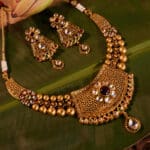 22Kt Gold Antique Necklace with Earrings CK22/19