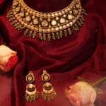 18 KT GOLD POLKI KUNDAN CHOKER WITH MATCHING EARRINGS PKCS8/10