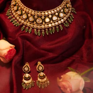 18 KT GOLD POLKI KUNDAN CHOKER WITH MATCHING EARRINGS PKCS8/10