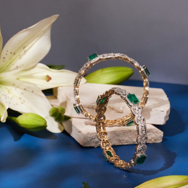 14Kt Gold Diamond Pair Of Bangles DKR14/19