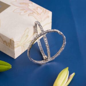 18Kt Gold Diamond Pair Of Bangles DKR/19