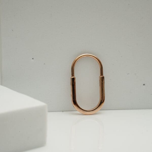 18Kt Gold Pendant LC18/25