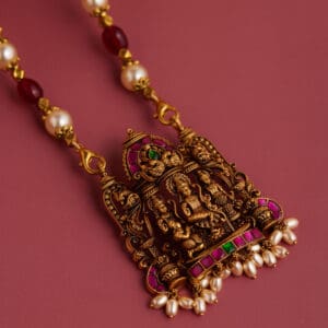 22kt Gold Antique Temple Ram Darbar Pandant LC22/374