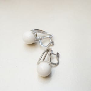 Elegant 18KT White Gold Diamond & Pearl Earrings DTP/309