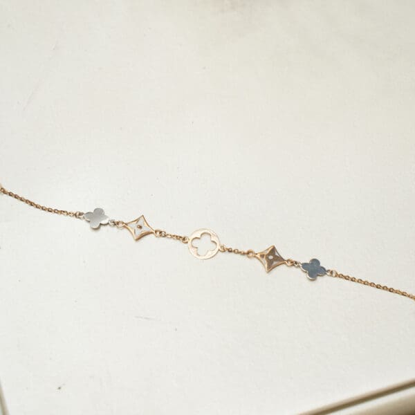 18kt Gold minimalist Charm Bracelt for Gift CBL18/2