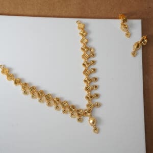 22Kt Gold Necklace With Matching Earrings ST22/1310