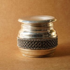 Silver Antique Box With Clear and Silver Lid BXSS/56