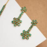 18Kt Gold Emerald Necklace With Earrings DST/81