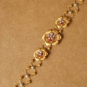 Minimal 22Kt Gold The Caressing Flora Bracelet CBL22/14