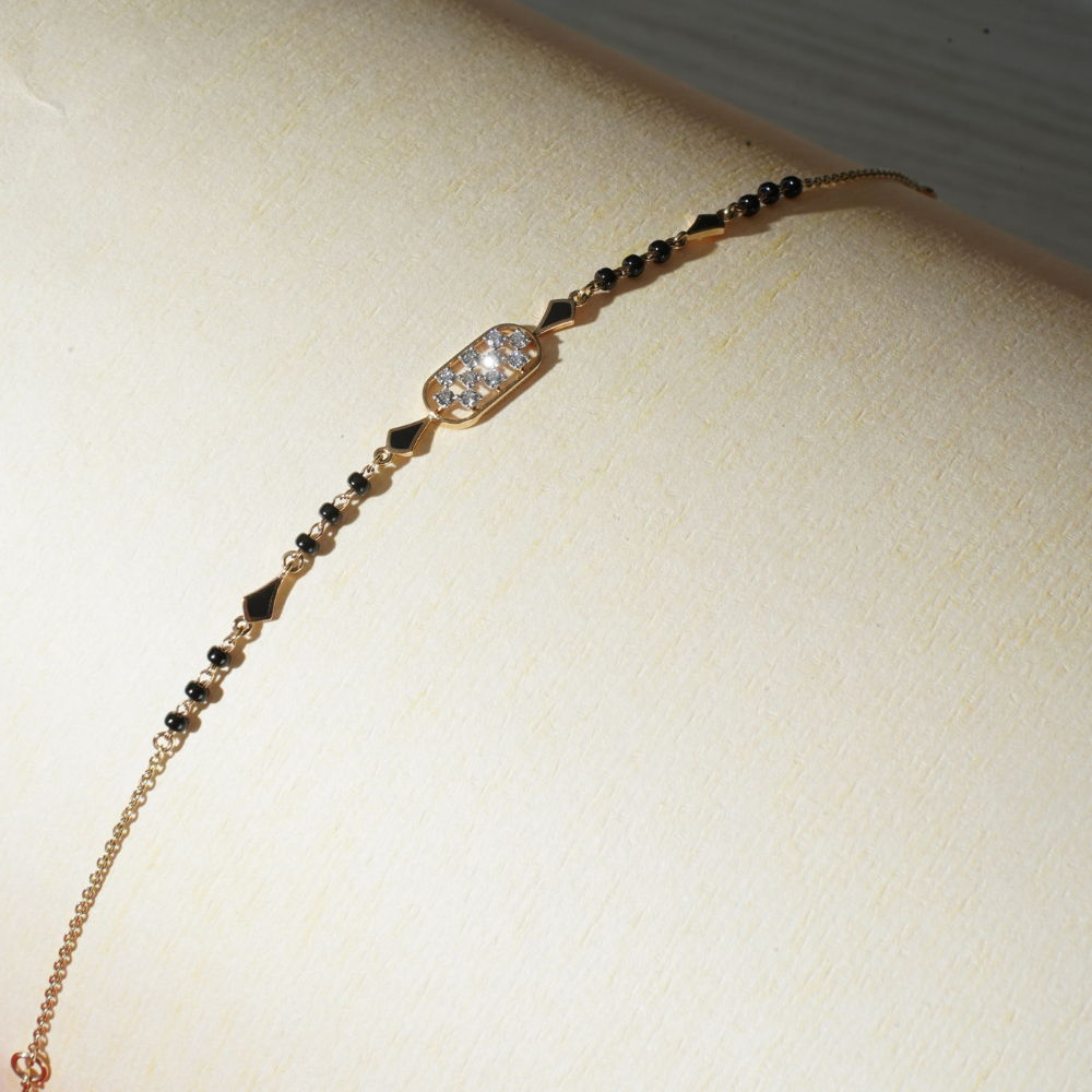 14Kt Gold Nazariya Bracelet DBL14/327 14Kt Gold Nazariya Bracelet DBL14/327