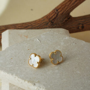 18 kt Gold Clove Stud Dailywear Minimal Earrings TP18/367