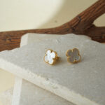 18 kt Gold Clove Stud Dailywear Minimal Earrings TP18/367
